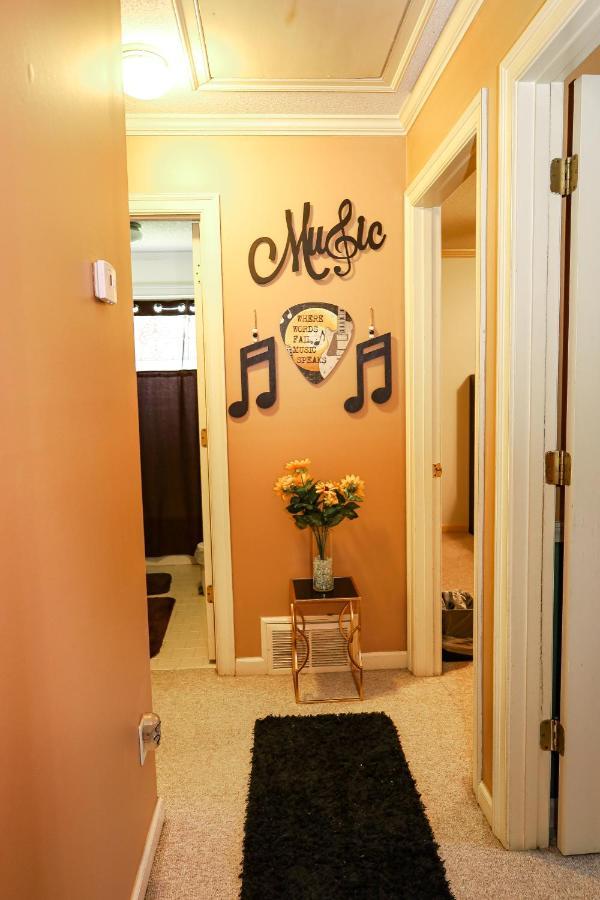 Comfortable And Pleasant 4 Bedroom Home Memphis Exterior foto